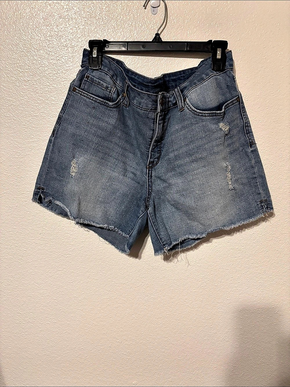 Seven7 Women's Distressed Denim Jean Shorts Size 12